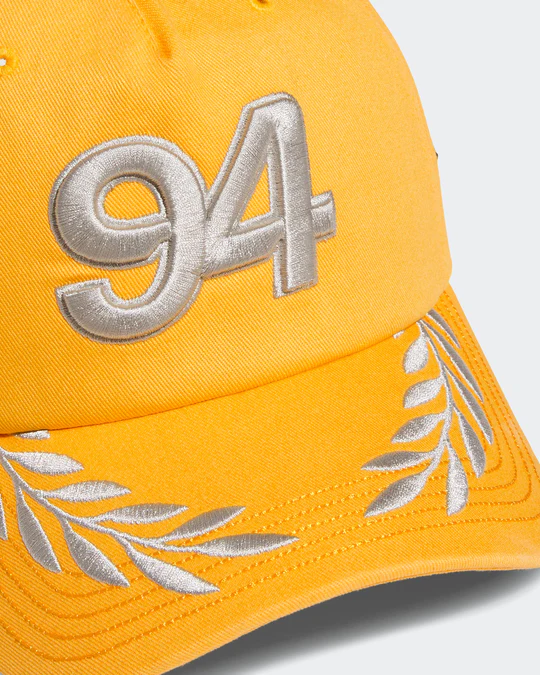 Gorra Oficial Mercedes Amg Petronas Bad Bunny