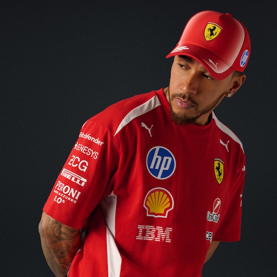 Gorra Lewis Hamilton Ferrari F1 Team 2026