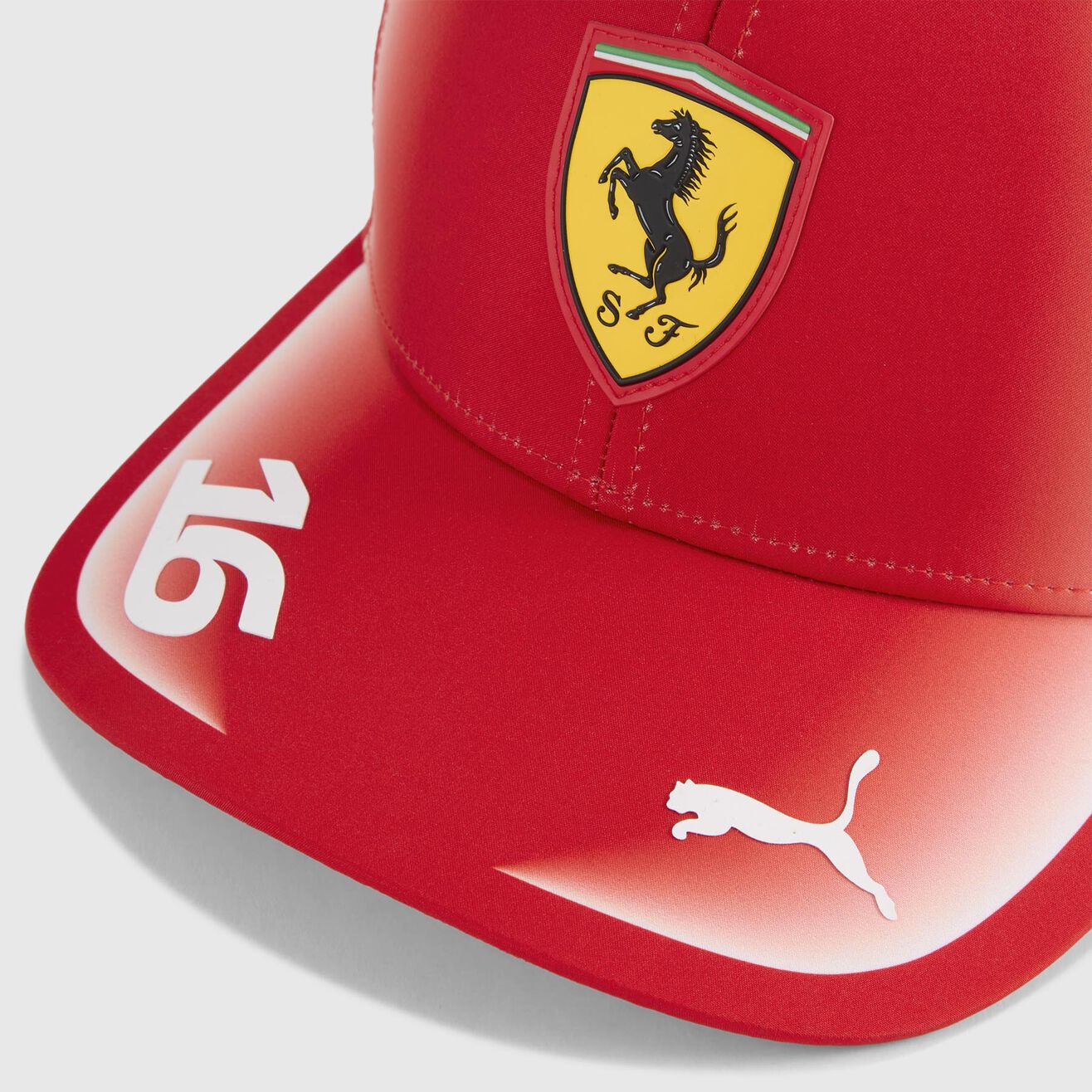 Gorra Ferrari Charles Leclerc Oficial 2026