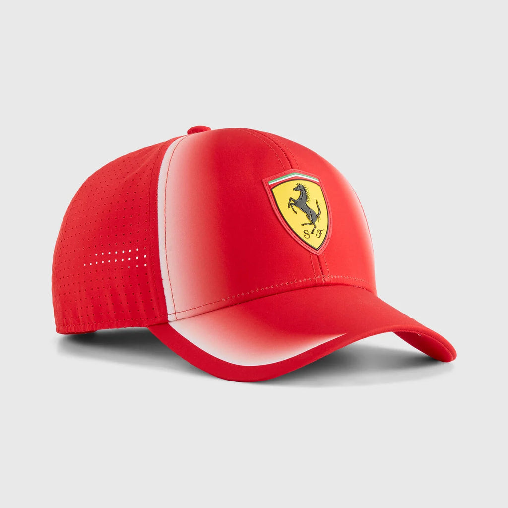 Gorra Ferrari 2026