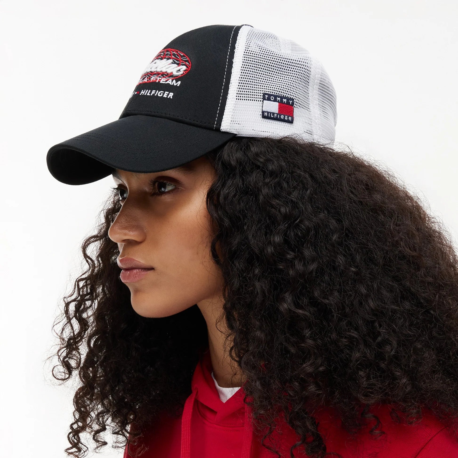 Gorra Cadillac F1 Team Fanwear Trucker Negra Oficial 2026