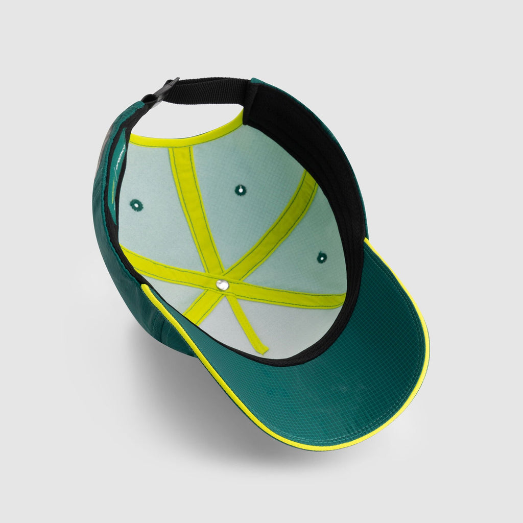 Gorra Tech Aston Martin 2026
