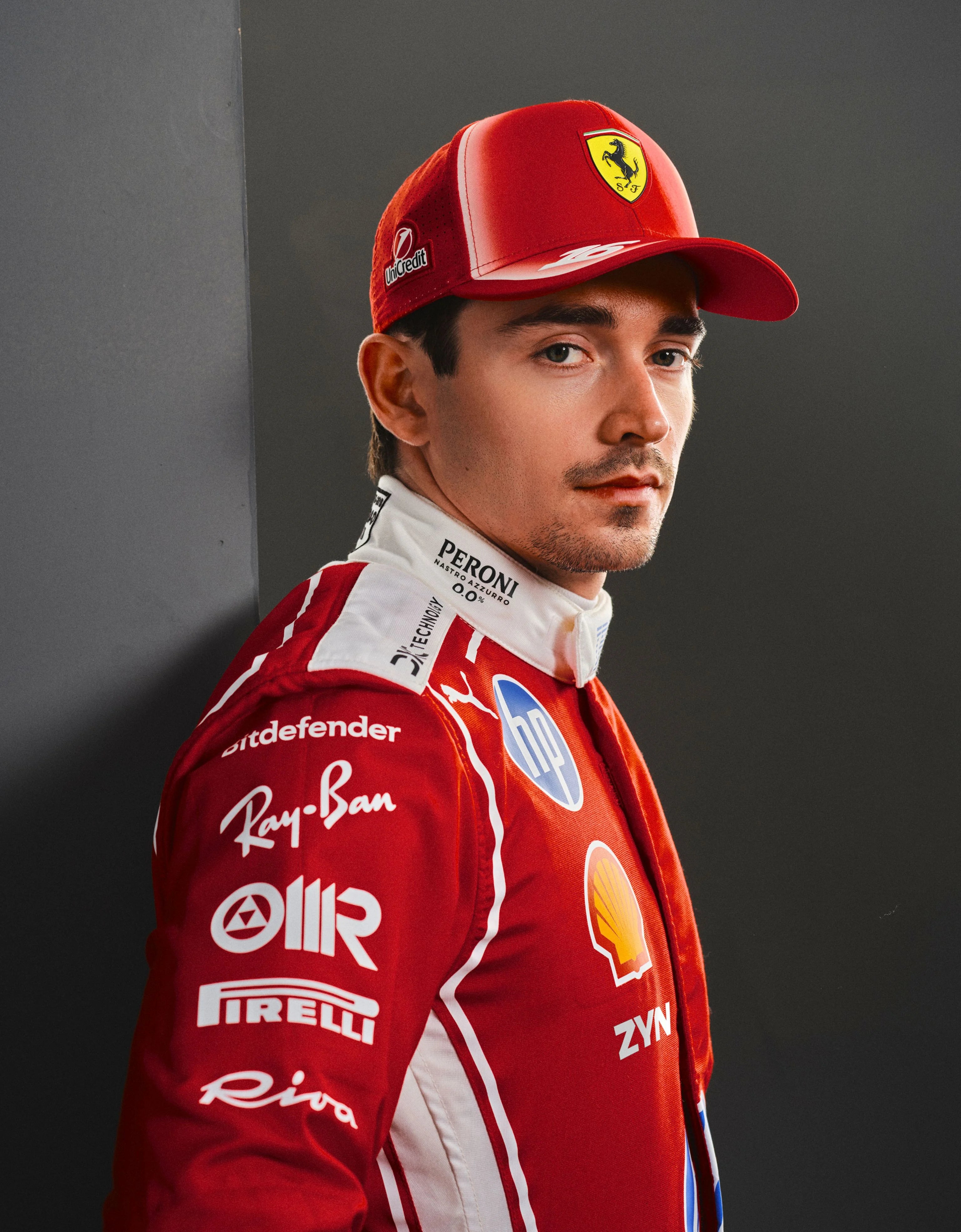 Gorra Ferrari Charles Leclerc Oficial 2026