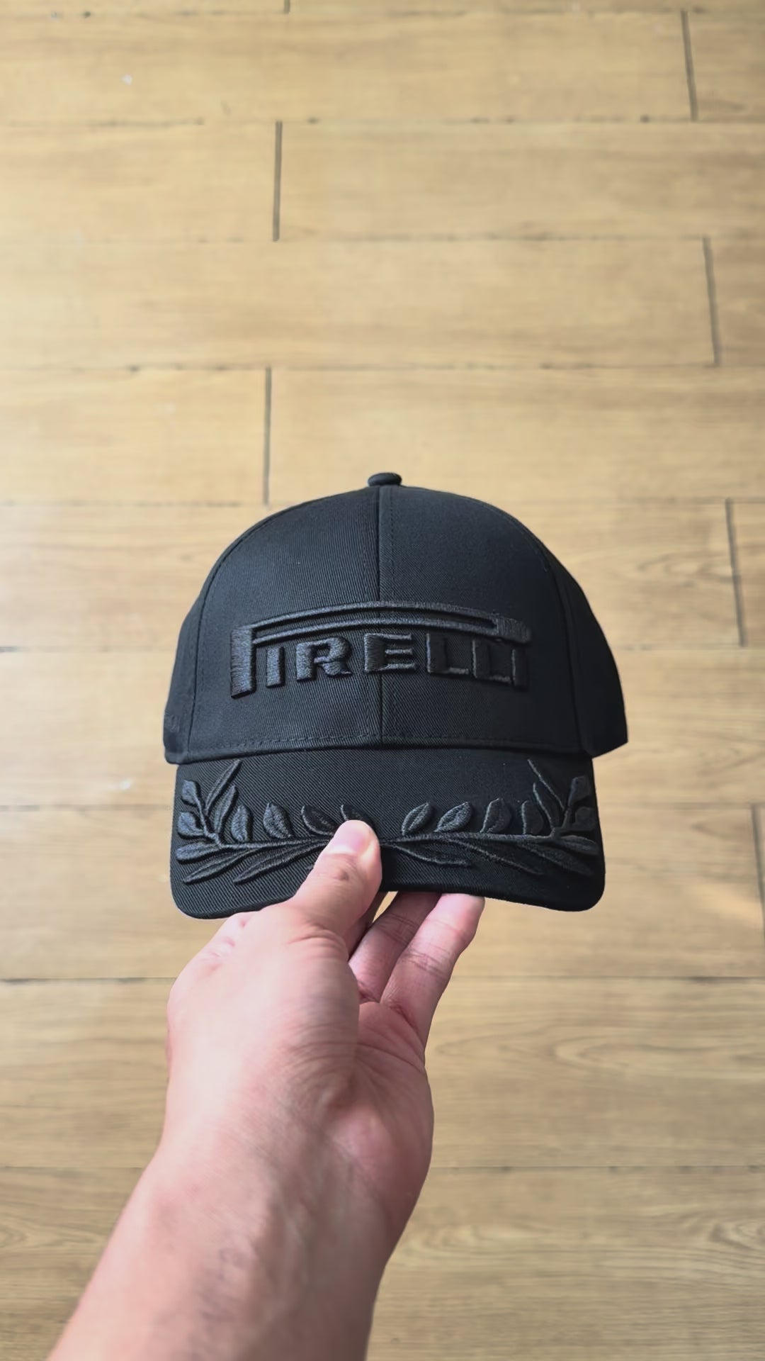 Gorra Pirelli Lightsout 2026