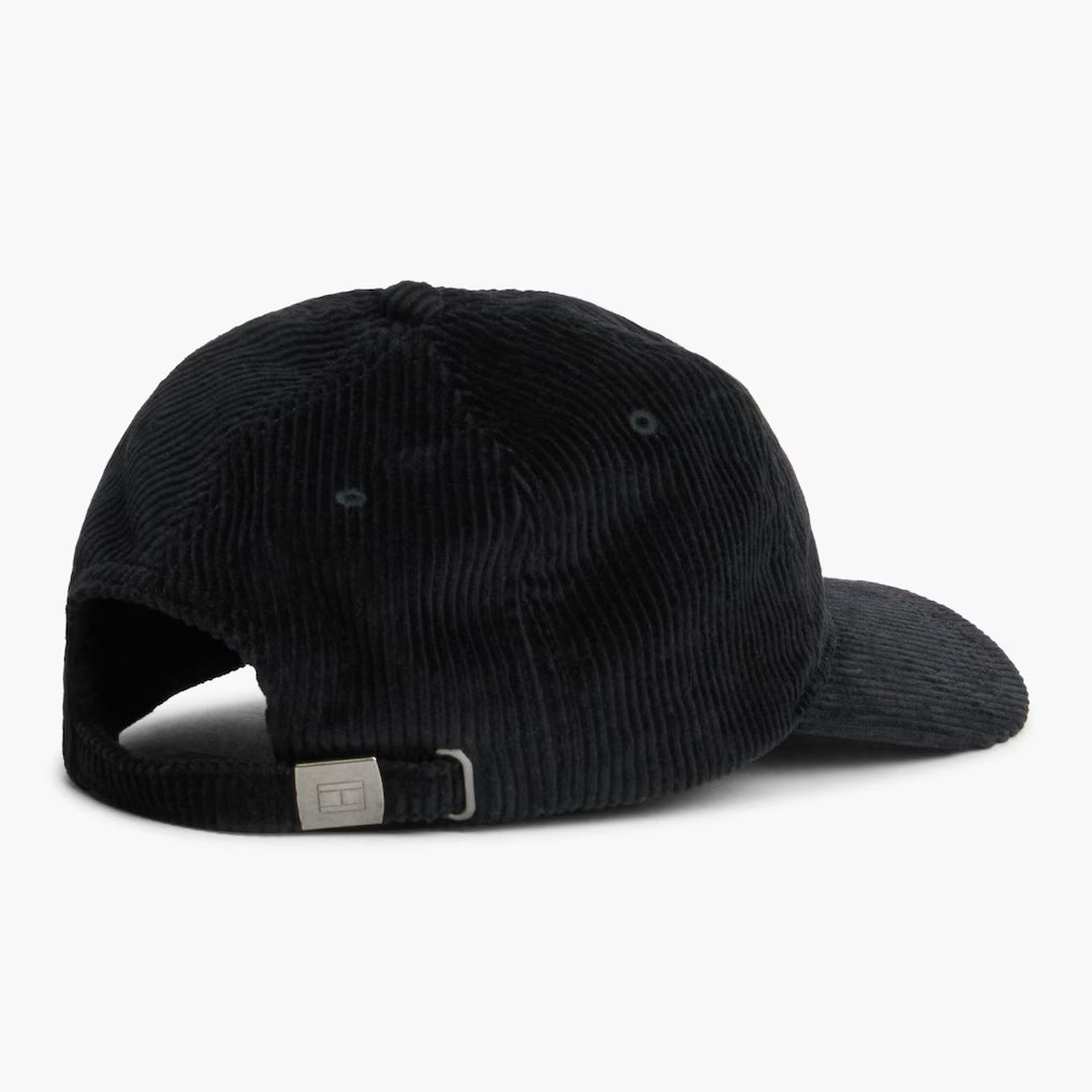 Gorra Negra Cadillac F1 Team x Tommy Hilfiger Chevron Corduroy